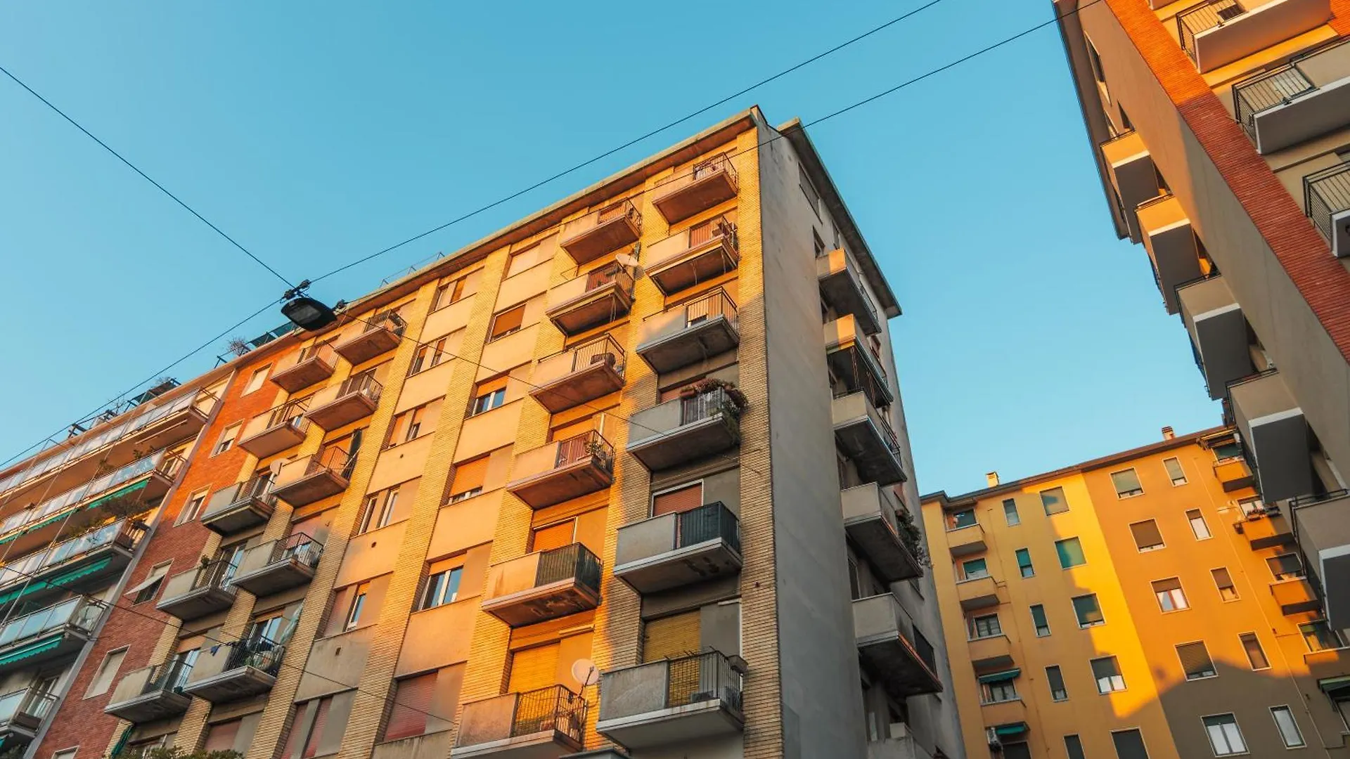 Apartament Lotto-Sansiro, Comfort Business Suite & Wi-Fi Mediolan